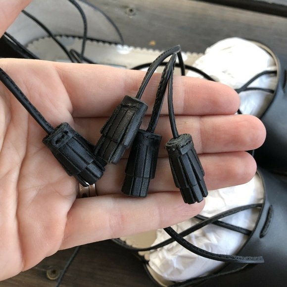 Boden Florence Ankle-tie Black Pointed Toe Flats - Picture 6 of 10